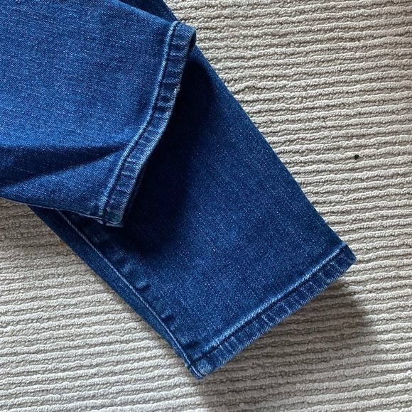 J Brand 620 Mid Rise Super Skinny Distressed Mid Mystic Wash Blue Jeans Size 31 - Picture 7 of 14